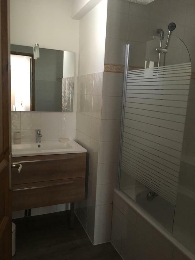 דירות Les Balcons De ווז'אני מראה חיצוני תמונה